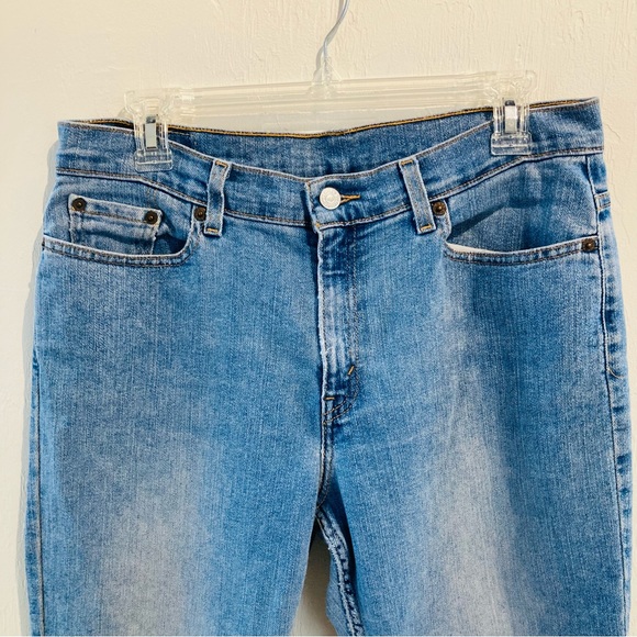 *Last month* Vintage Levi’s 505 - Picture 2 of 16